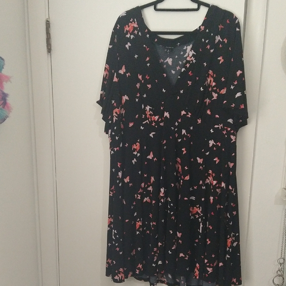 NWOT Torrid Black and Pink Butterfly Dress - Picture 2 of 2